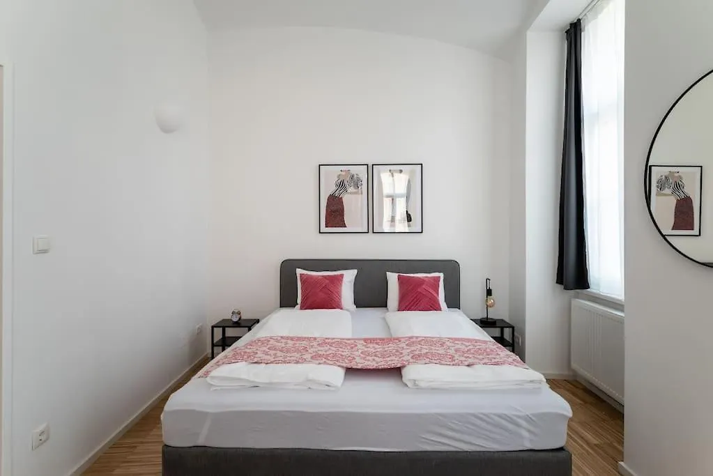 Spacious 2Br Near Attractions By Hm Vienna 0*,  Austria