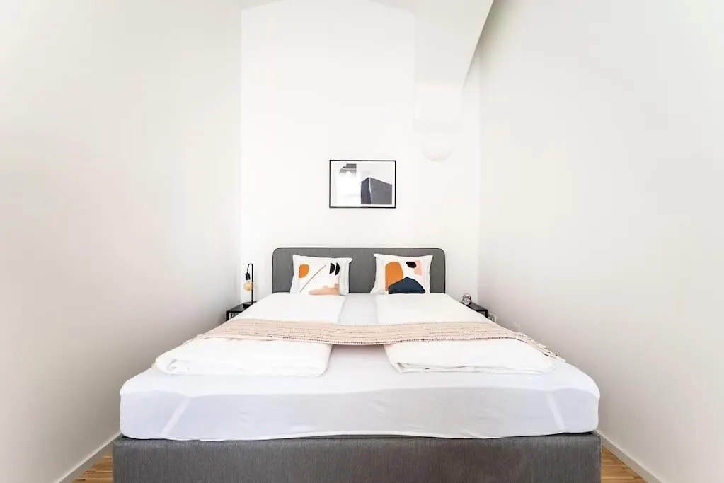 Spacious 2Br Near Attractions By Hm Vienna 0*,  Austria